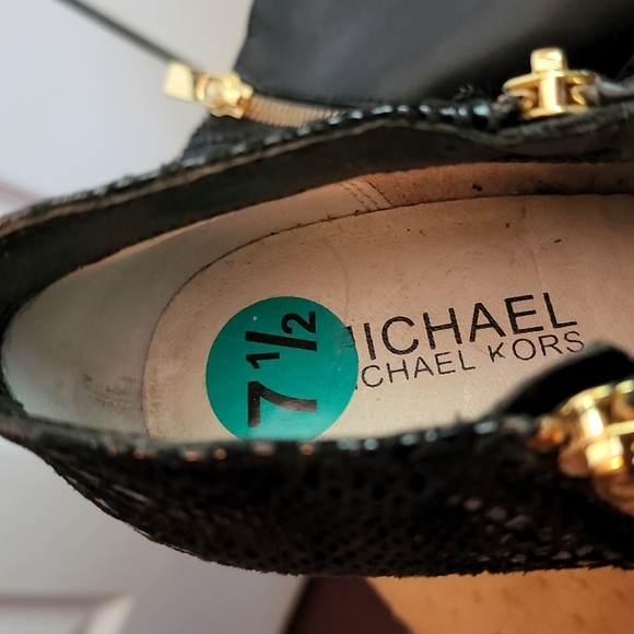 Michael Kors Booties Platform Heel - Picture 5 of 8